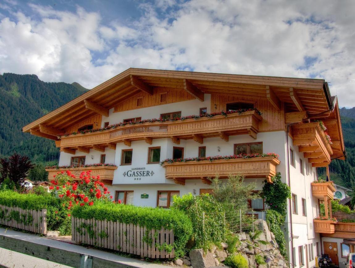 Landhaus Gasser Mayrhofen Exteriér fotografie
